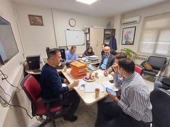 سیزدهمین جلسه کمیته پایش قراردادهای شرکت شهرک های صنعتی استان مرکزی